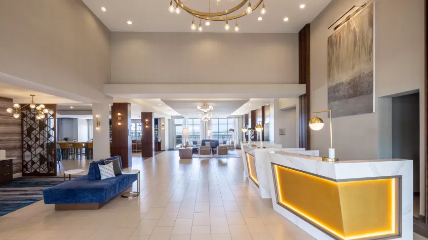 Crowne Plaza Ft. Myers Gulf Coast lobby
